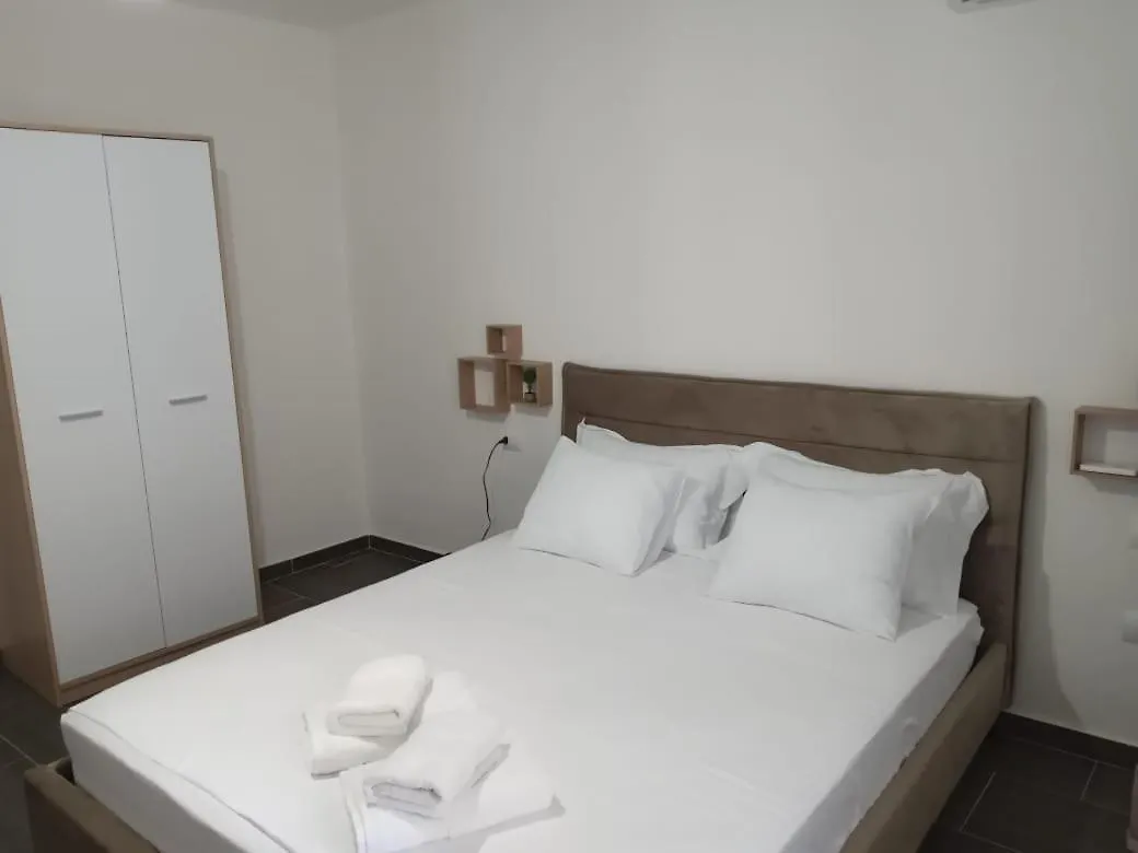 Ama Apartments Lungomare Vlorë